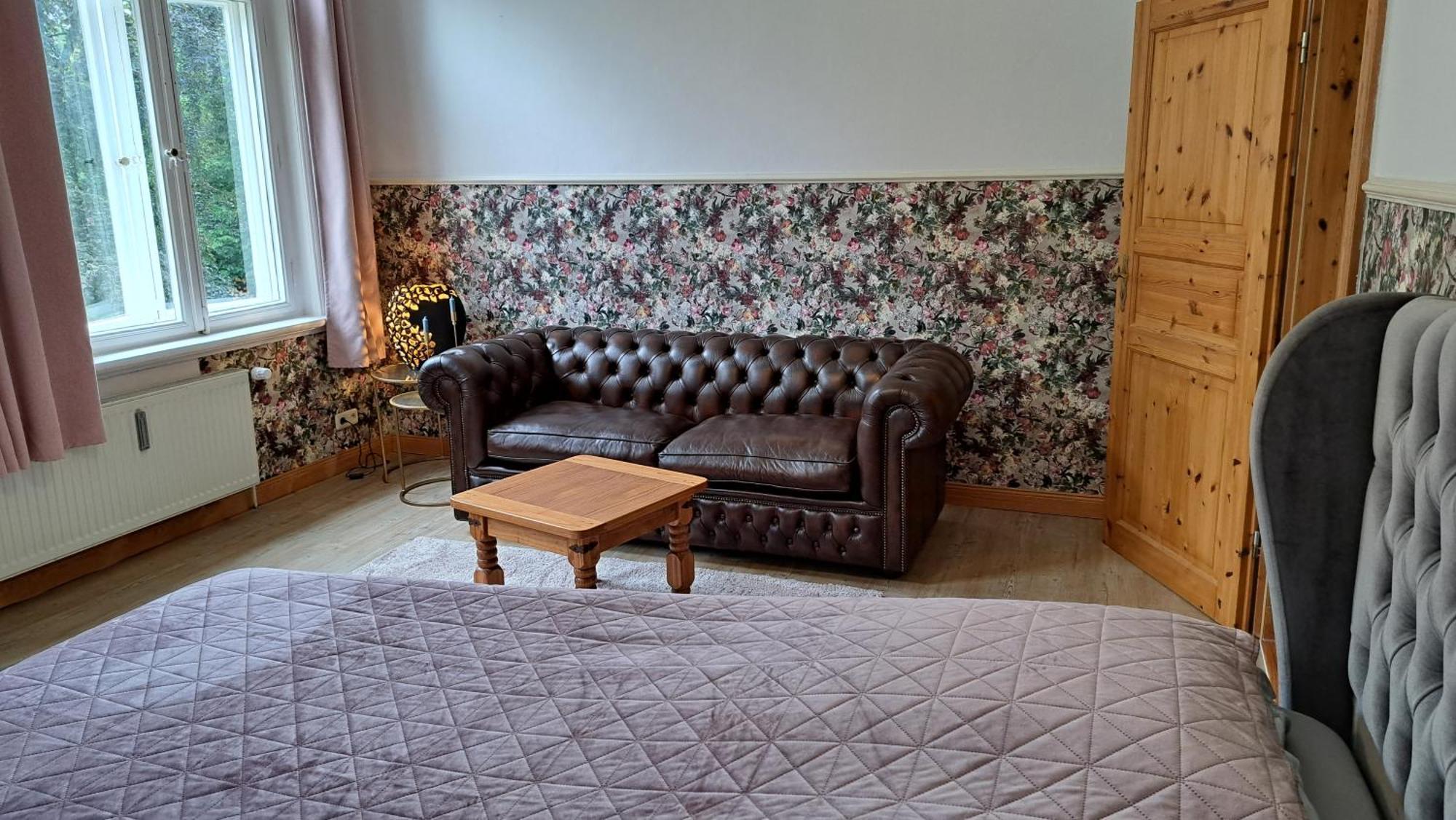 Haus Im Park Apartment Wesselburen ภายนอก รูปภาพ