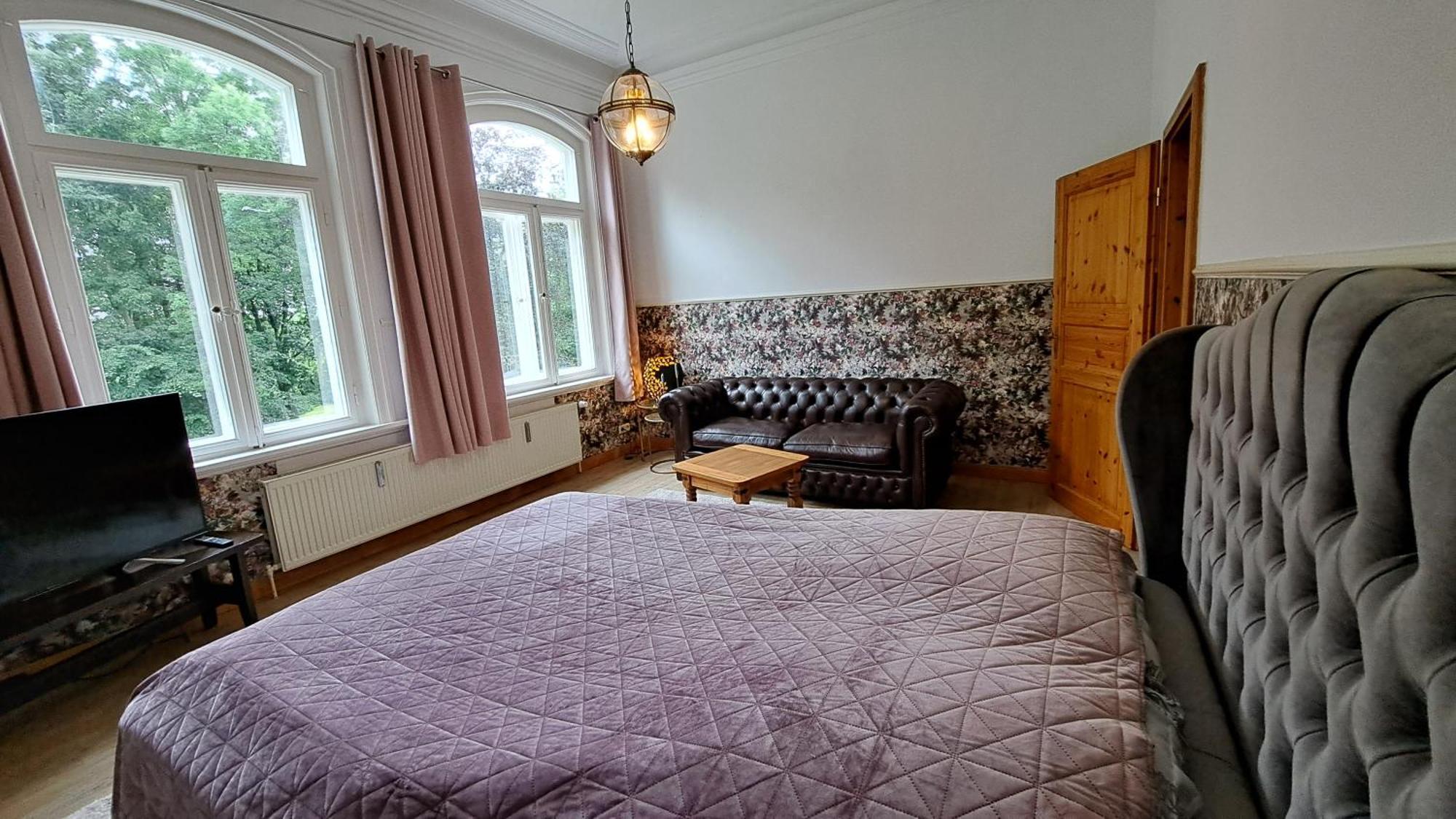 Haus Im Park Apartment Wesselburen ภายนอก รูปภาพ