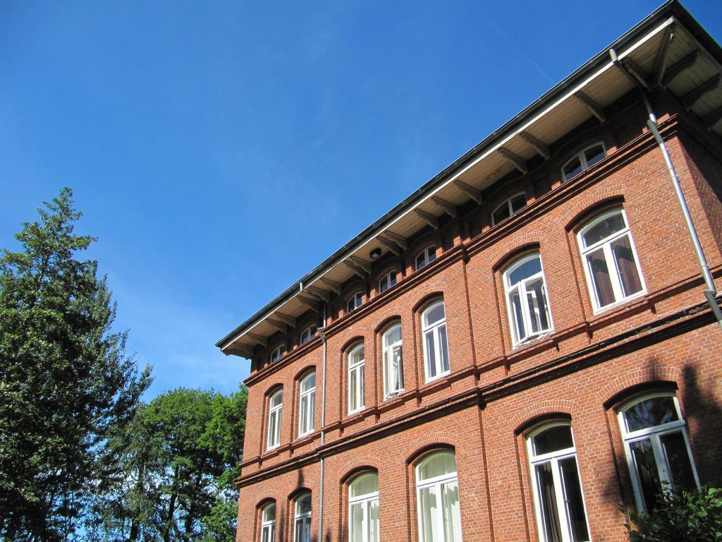 Haus Im Park Apartment Wesselburen ภายนอก รูปภาพ