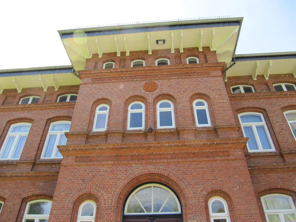 Haus Im Park Apartment Wesselburen ภายนอก รูปภาพ